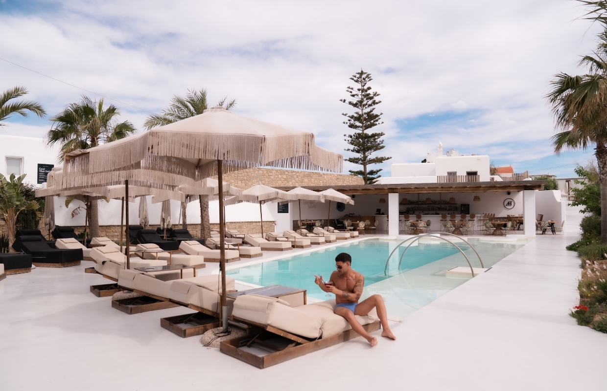 AB-Crete---Landing---Skybar.jpg